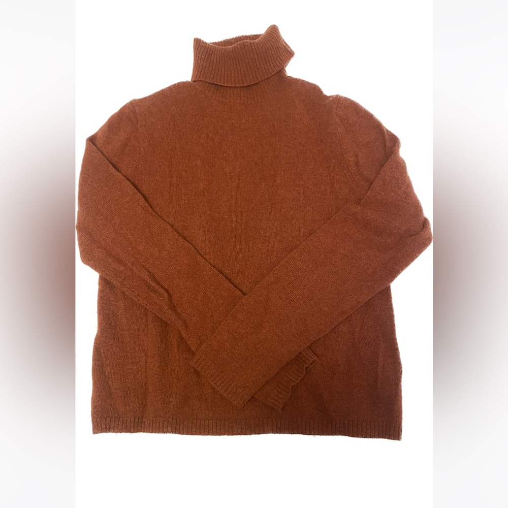 Gentle herd cashmere sweater